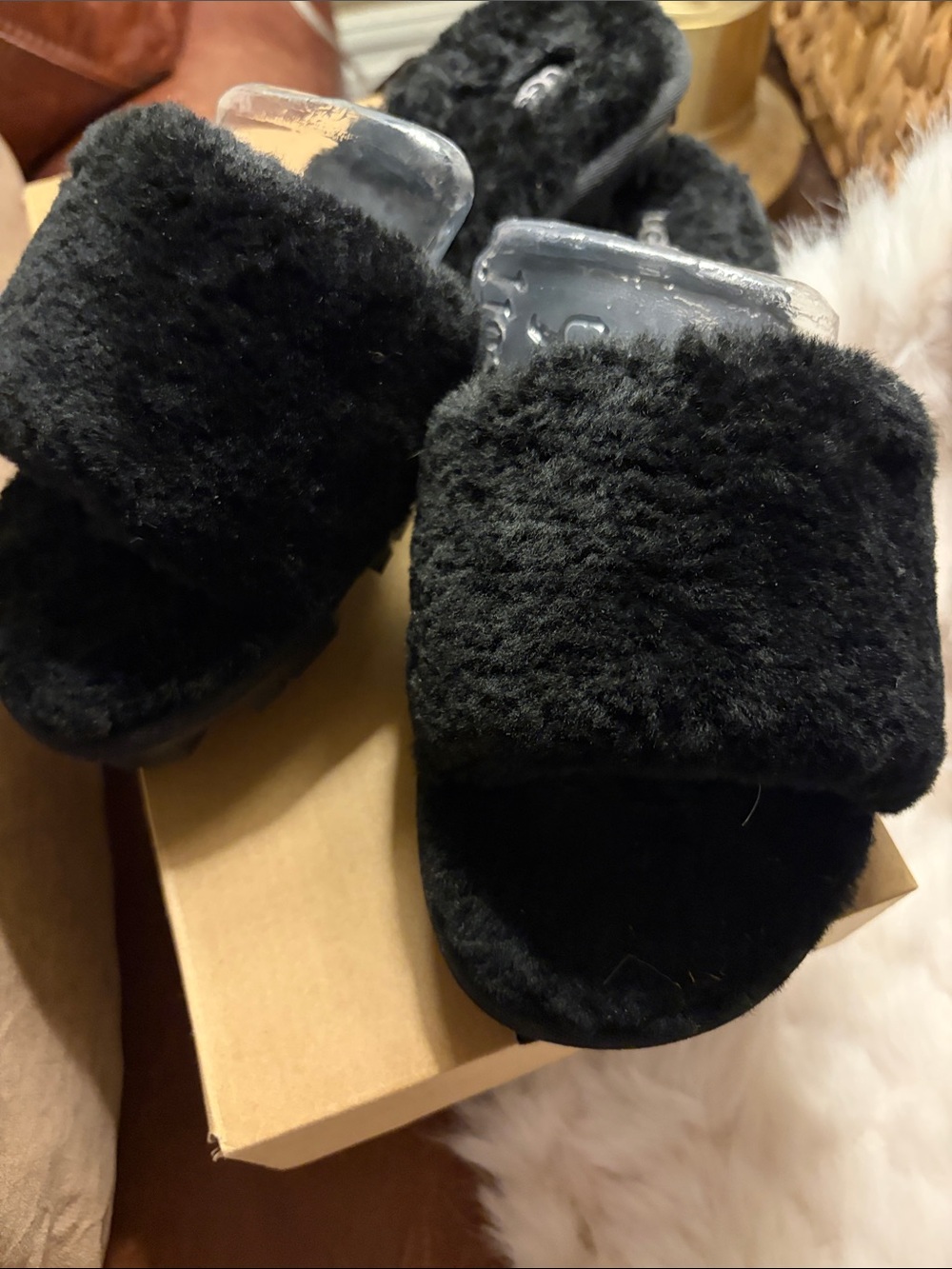 New in box UGG Cozette Slipper in black Size 9